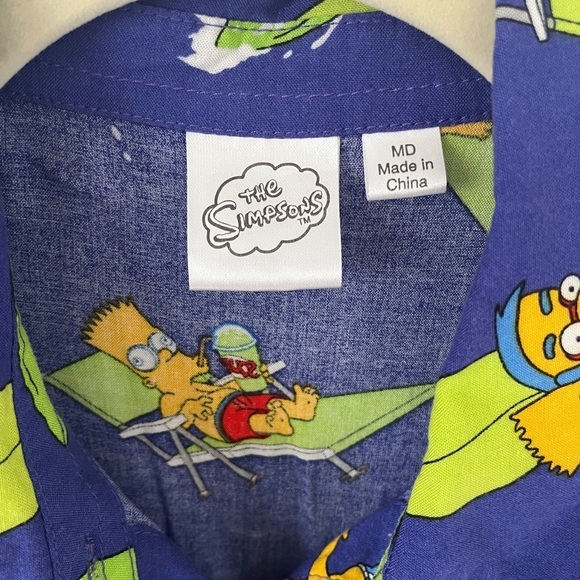The Simpsons Bart & Milhouse Surfing Hawaiian Rayon Button Up Shirt  Sz M *B - Picture 3 of 3